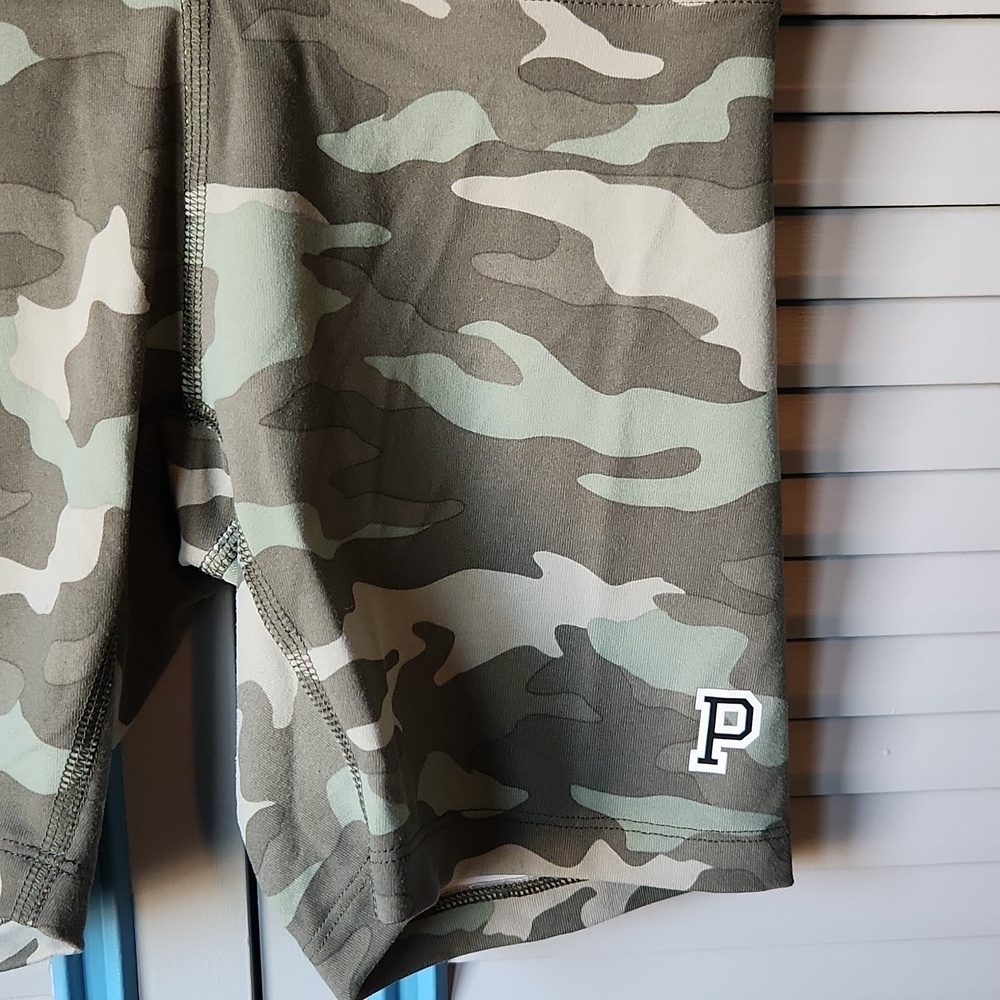 Pink Victoria’s Secret Camo Print Bike Shorts - Picture 5 of 10